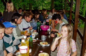 OLYMPUS DIGITAL CAMERA